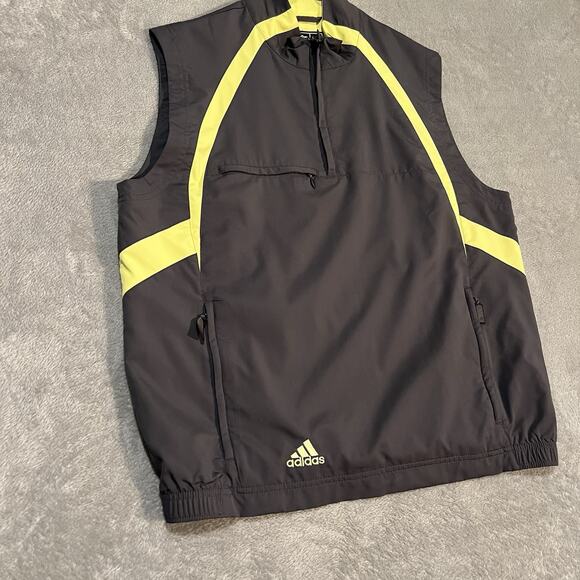 Vintage Adidas Climacool Golf Vest Mens Medium Gray Yellow Sleeveless 1/4 Zip - Picture 2 of 9